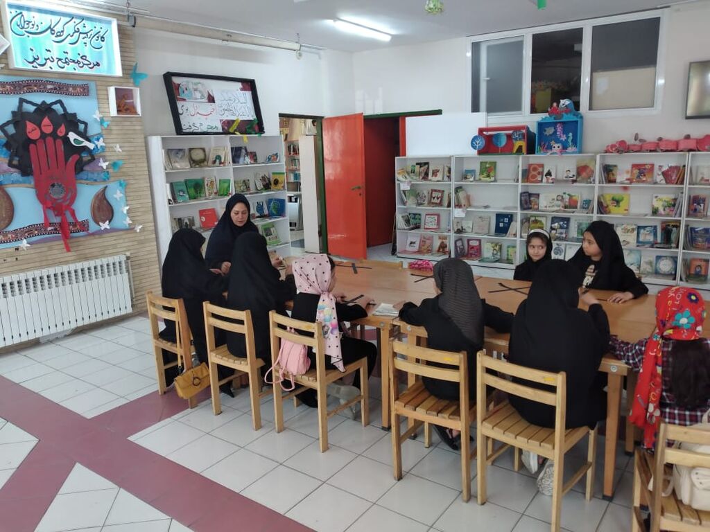 با اجرای فعالیتهای فرهنگی هنری:ویژه برنامههای بزرگداشت اربعین حسینی در مراکز کانون آذربایجان شرقی