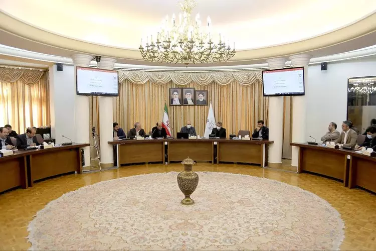استاندار آذربایجان شرقی: نظارت و بازرسی بر بازار آرد و نان در سطح استان به صورت جدی در دستور کار است