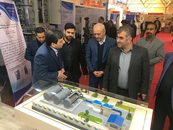 بازدید رئیس هیئت مدیره و مدیرعامل شرکت مهندسی آب و فاضلاب کشور از غرفه شرکت آب و فاضلاب استان آذربایجان شرقی در نمایشگاه جشنواره پژوهش و فناوری سال ۱۴۰۱