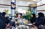 دیدار جمعی از خانواده های شهدا با مدیرکل آموزش و پرورش استان/ پوررادی : رشد و تعالی دانش آموزان در گرو تبیین رسالت شهدا است