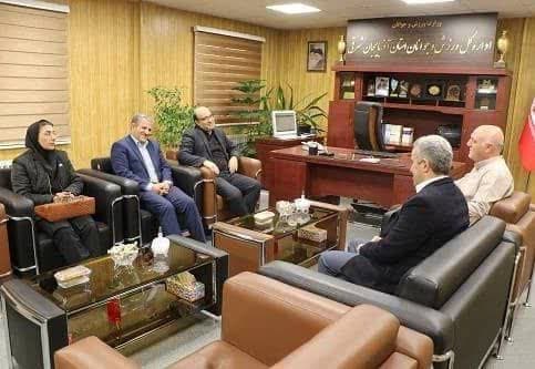 اداره کل کتابخانه های عمومی و اداره کل ورزش و جوانان آذربایجان شرقی تفاهم نامه همکاری امضا کردند