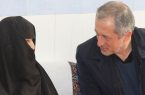 مدیر کل بیمه سلامت در دیدار با خانواده شهدا؛ دیدار با خانواده شهدا، ادای دین به مقام والای شهید است