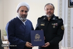 دیدار مدیرکل حفظ آثار دفاع مقدس آذربایجان شرقی با روحانی رزمنده