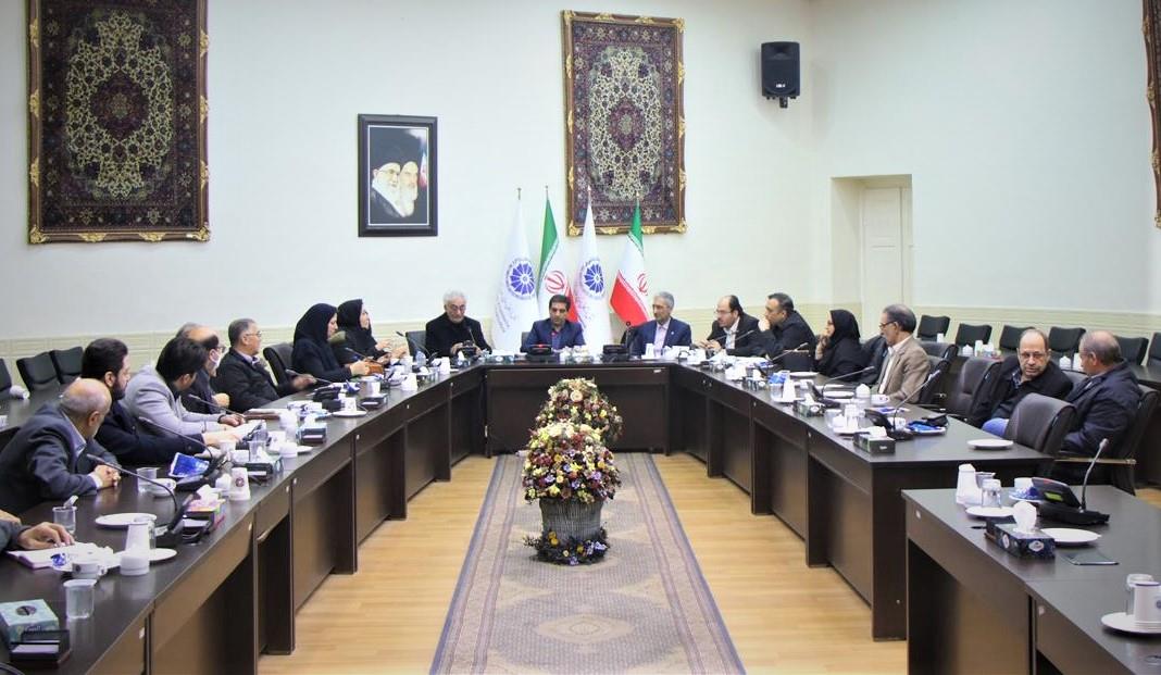نشست مشترک نمایندگان اتاق تبریز در هیأتهای بدوی و تجدیدنظر تشخیص مطالبات تأمین اجتماعی آذربایجانشرقی