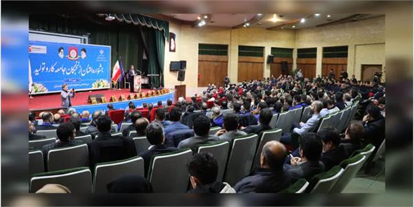 برگزاری جشنواره امتنان از نخبگان جامعه کار و تولید در آذربایجان شرقی