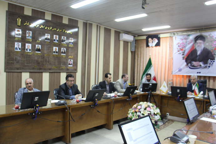 کمیسیون برنامه ریزی درسی در دانشگاه جامع علمی کاربردی استان آذربایجان شرقی برگزار شد