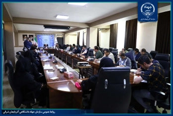 برگزاری جلسه تفسیر قرآن در مرکز علمی کاربردی جهاددانشگاهی تبریز