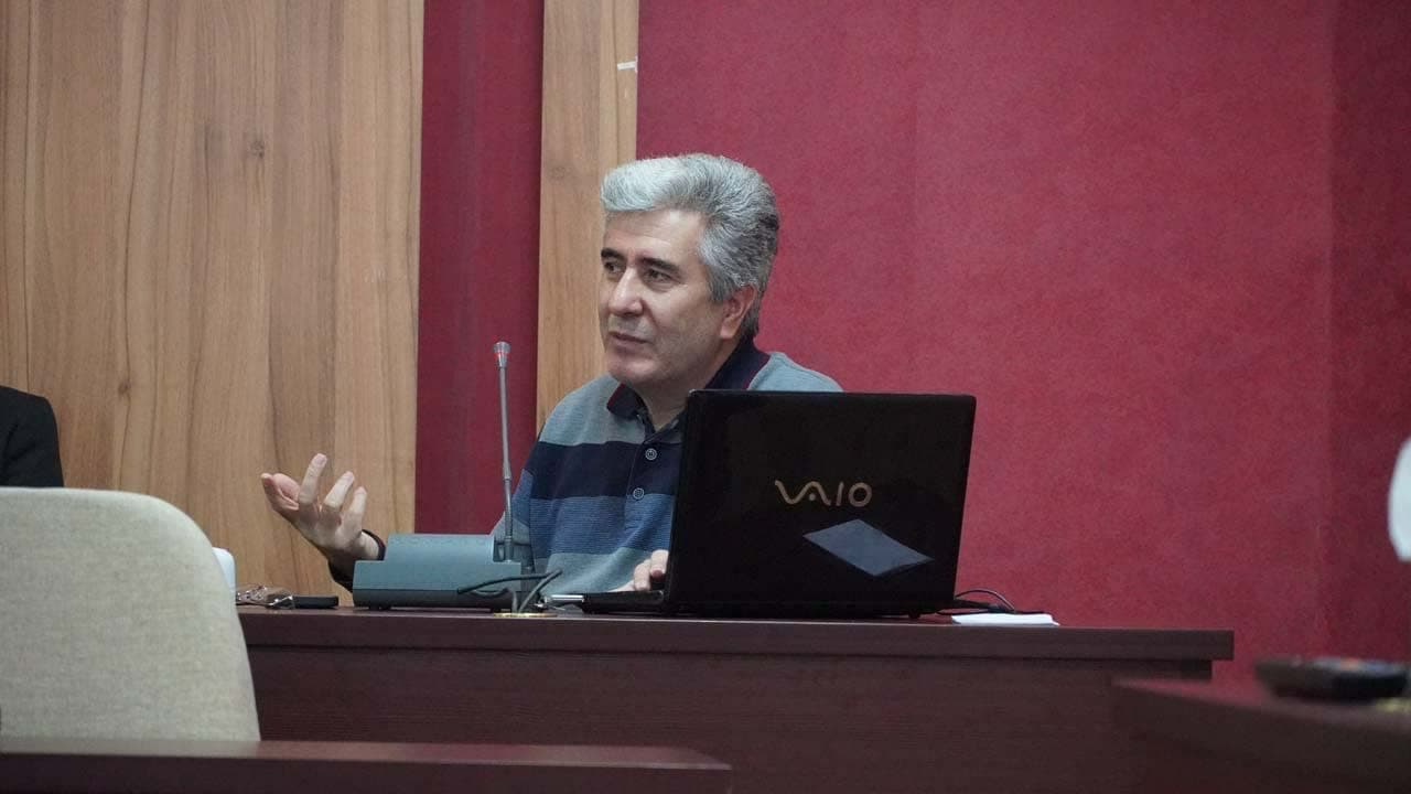 کارگاه چگونگی متوازن سازی کار و زندگی در دانشگاه تبریز برگزار شد