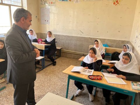 بازدید سر زده مدیرکل آموزش و پرورش از مدارس روستایی سراب