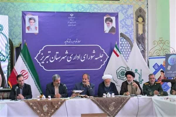 جلسـه شـورای اداری شهرستان تبریز در محل امامزاده سید محمد کججانی برگزار گردید