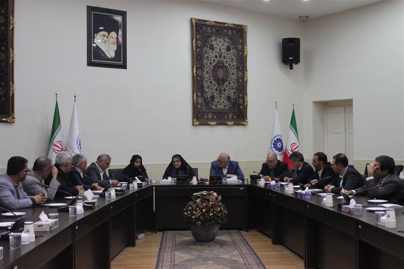 در چهارمین جلسه کمیسیون صادرات و مدیریت واردات اتاق تبریز مطرح شد؛ لزوم بازنگری در قوانین و الزام به تعهدات