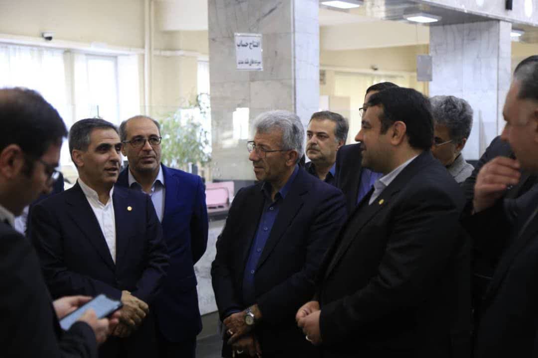 بانک ملی ایران به دنبال خروج از بنگاه داری و واگذاری اموال مازاد است