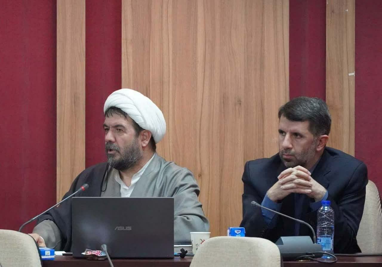 لزوم پاسخگویی به شبهات دانشجویان