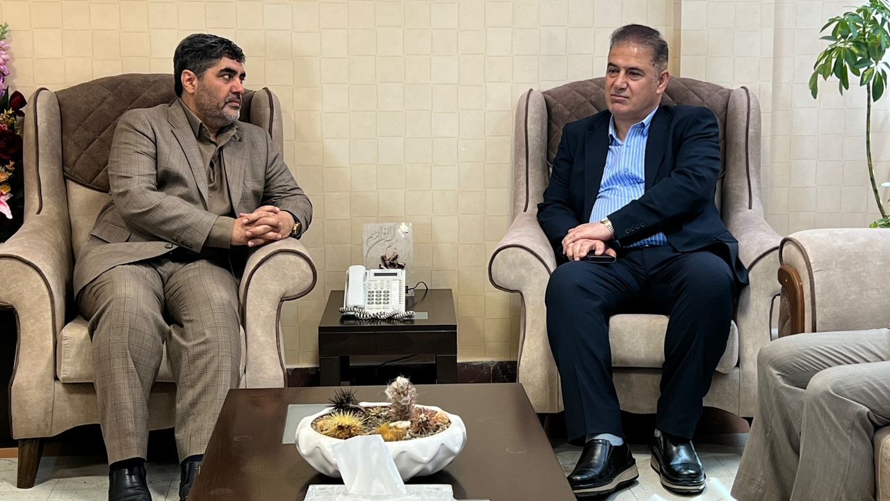 در دیدار نوروزی با مدیر کل تعاون، کار و رفاه اجتماعی استان مطرح شد؛ تعاون، مردمی ترین بخش اقتصاد