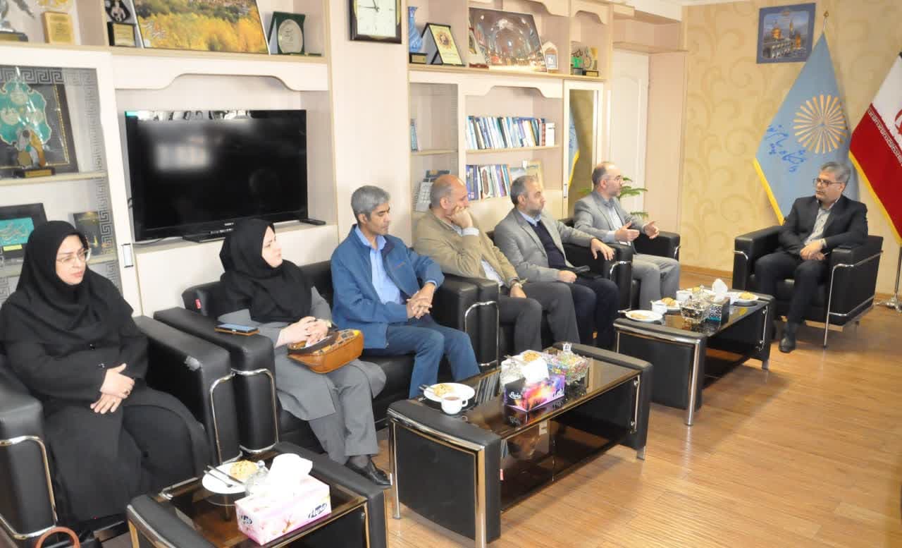 توسعه همکاری میان سازمان جهاددانشگاهی و دانشگاه پیام نور آذربایجان شرقی