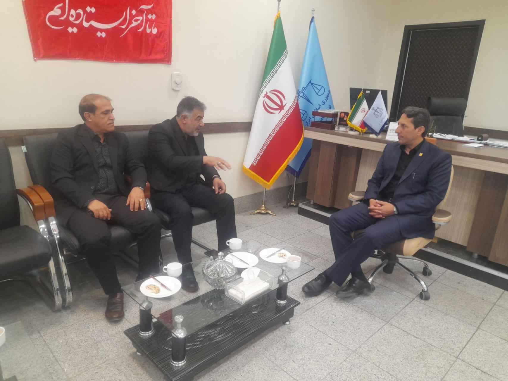 دیدار مدیرکل ورزش و جوانان استان آذربایجان شرقی با دادستان آذربایجانشرقی بمناسبت هفته قوه قضائیه
