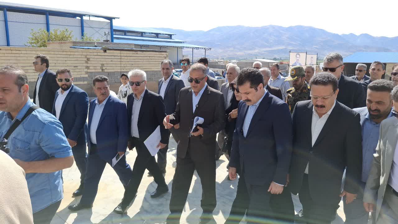 بازدید معاون رئیسجمهور از طرحهای توسعهای بخش کشاورزی در شهرستان میانه